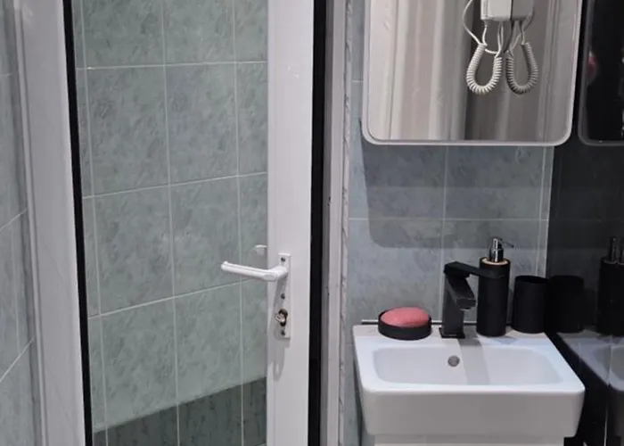 Zakky Cozy To The Center And International Fair 普罗夫迪夫